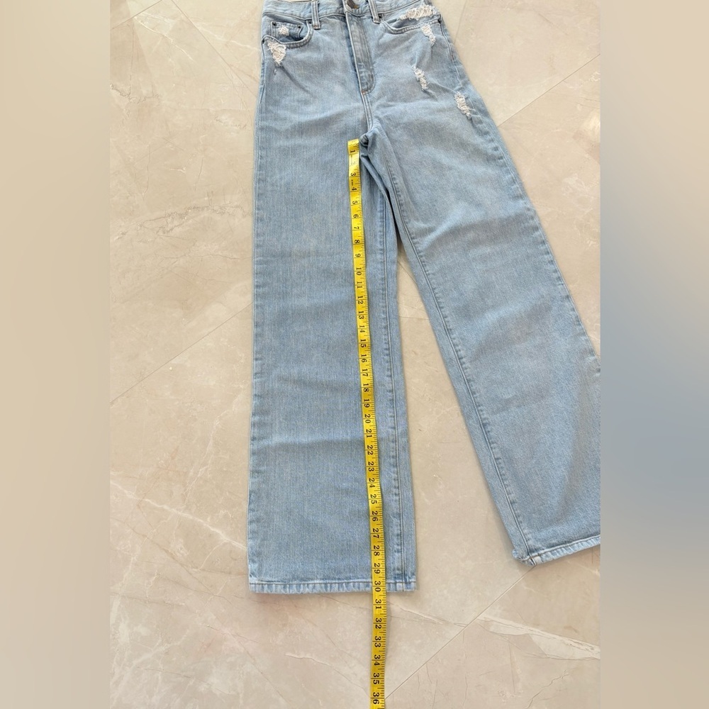 CARMAR Distressed High-Rise Boyfriend Jeans Light Wash Size 24 Wide Leg 5 Pocket - Picture 9 of 10